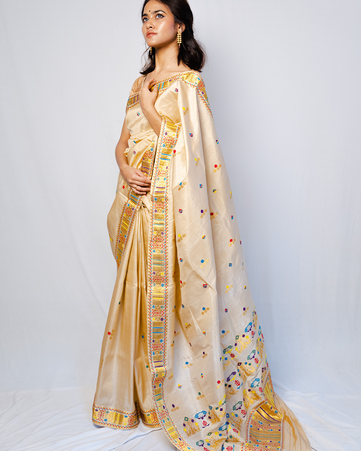 Ekaa Ivory White-Gold Paat Silk Saree