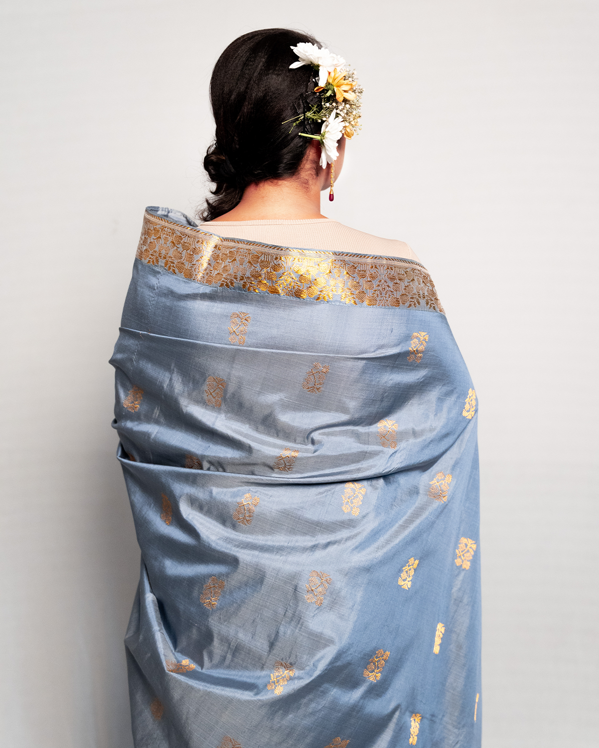 Gajalakshmi Grey-Gold Paat Silk Mekhela Sador