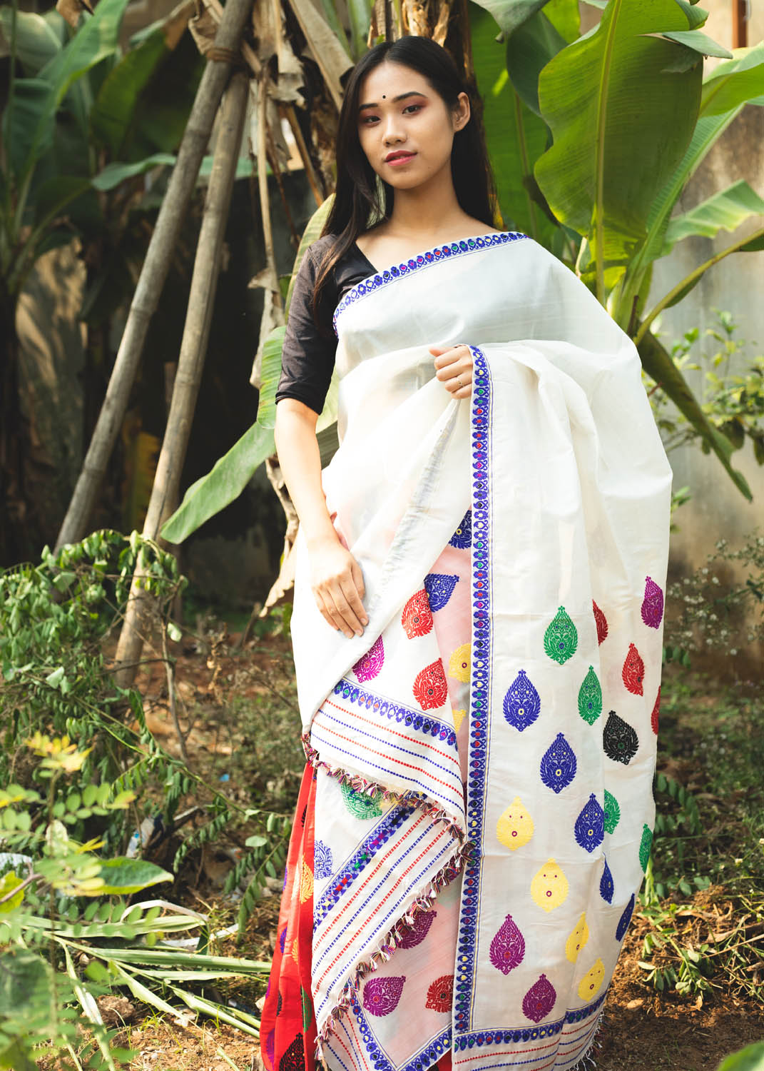 Satrangi Pearly White Kesa Paat Silk Mekhela Sador