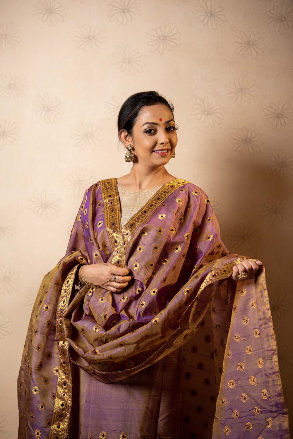 Sadhya Purple-Gold Kesa Paat Mekhela Sador