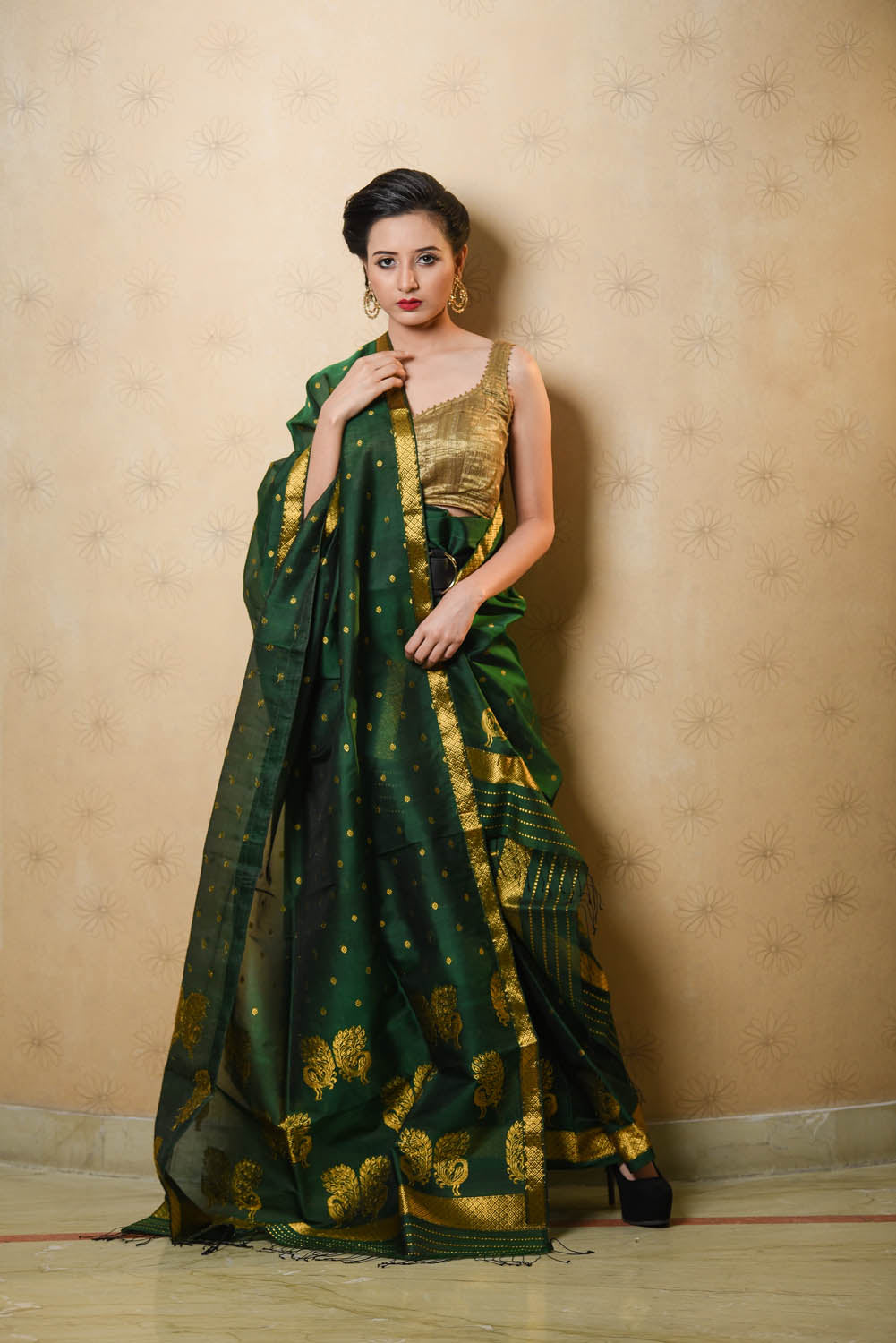 Aayat Green Kesa Paat Silk Mekhela Sador