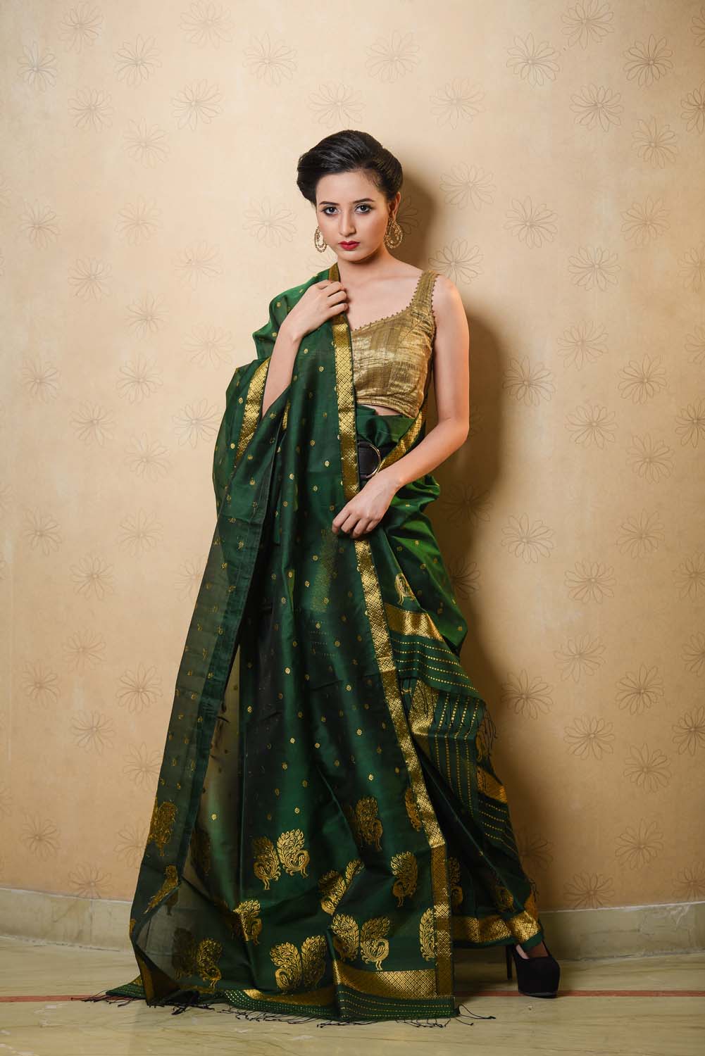 Aayat Green Kesa Paat Silk Mekhela Sador