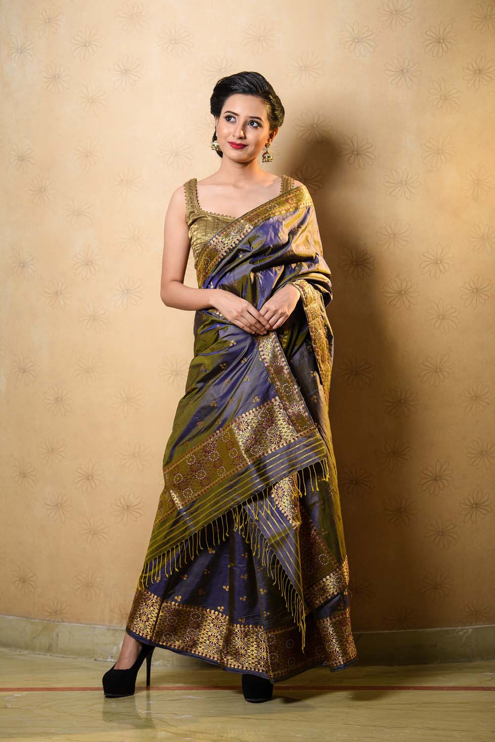 Dhoop Sai Lush Blue Paat Silk Mekhela Sador