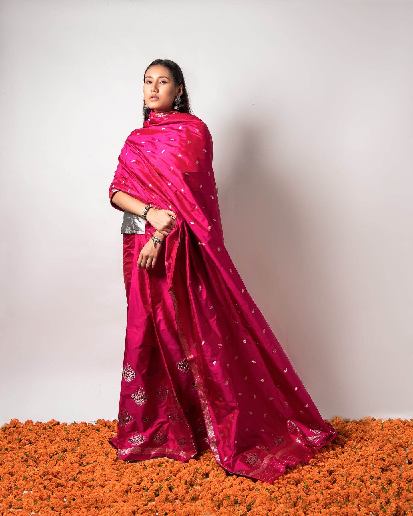 Kumkum Lush Pink-Silver Paat Silk Mekhela Sador