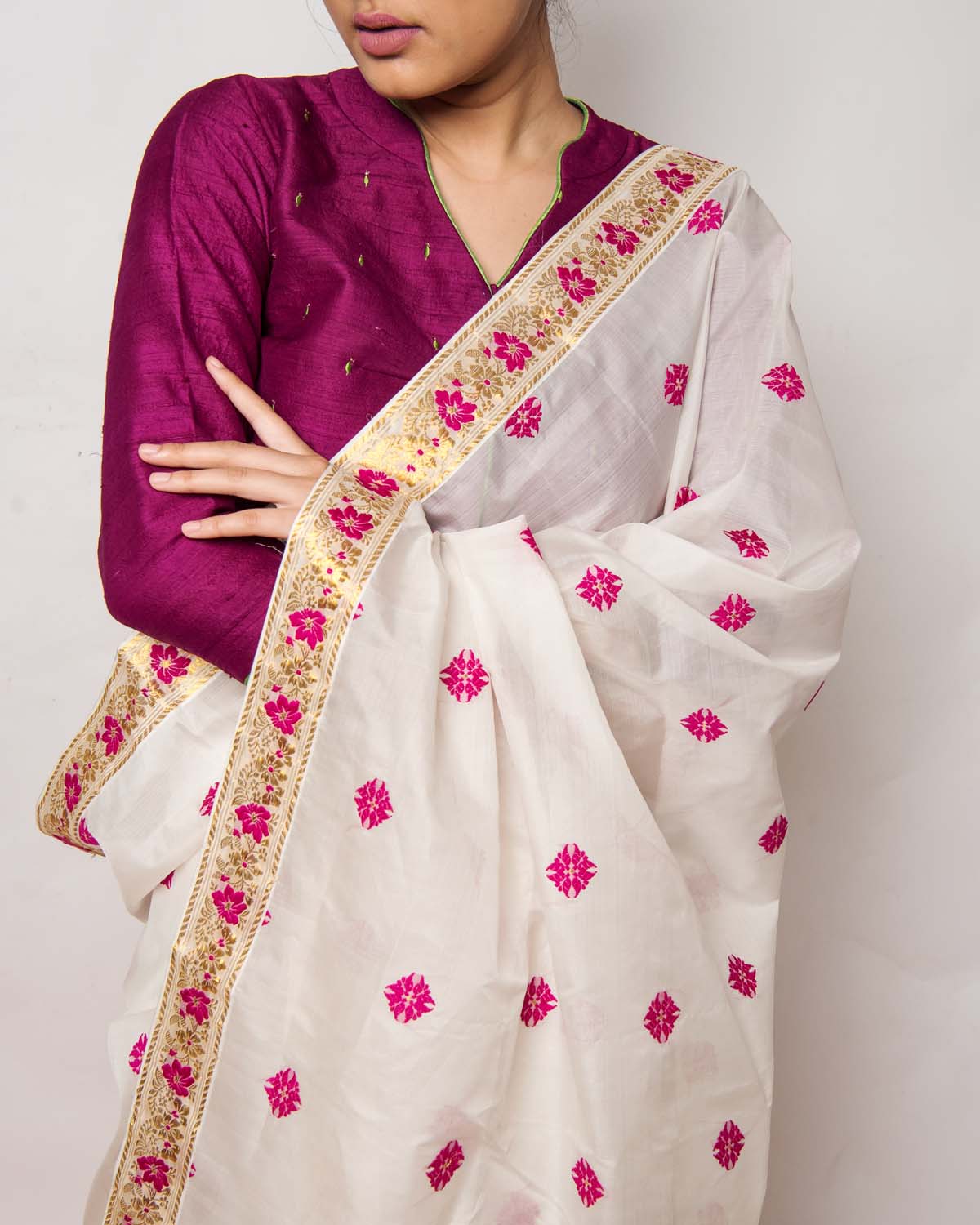 Bhrahmini White-Pink Kesa Paat Silk Mekhela Sador