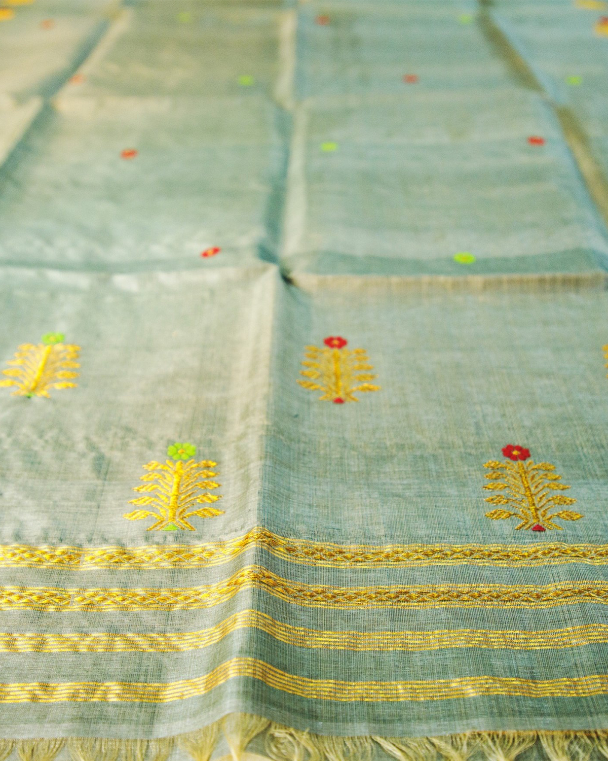 Rajgharana Ocean Green-Gold Tussar Silk Sador