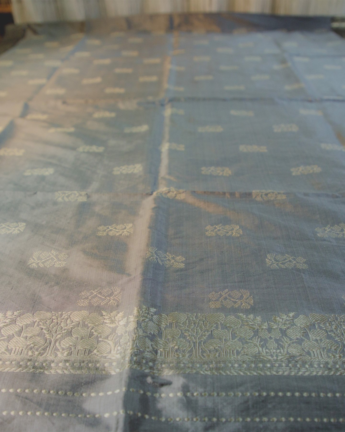 Sadhani Lava Grey-Silver Paat Silk Mekhela Sador