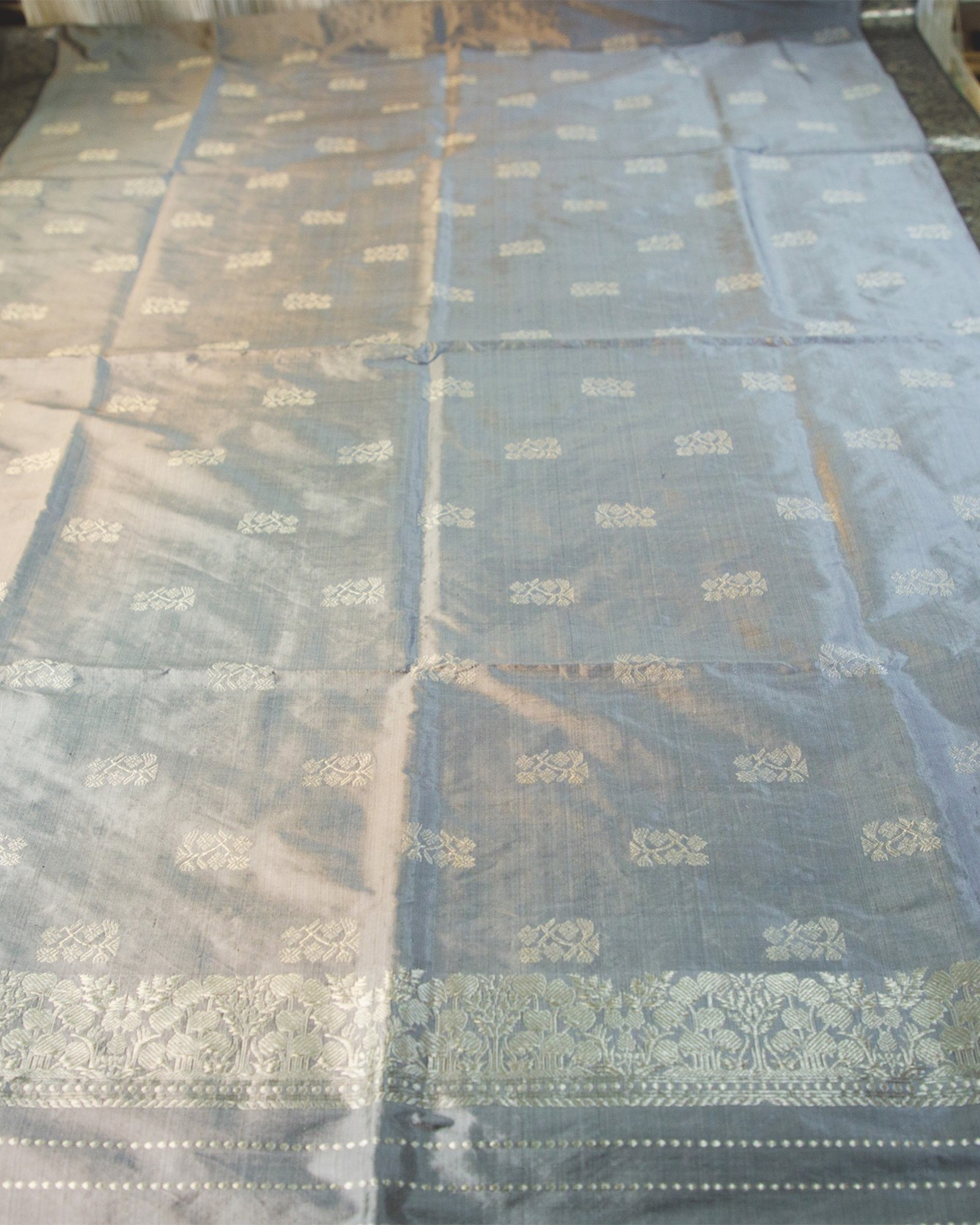 Sadhani Lava Grey-Silver Paat Silk Mekhela Sador