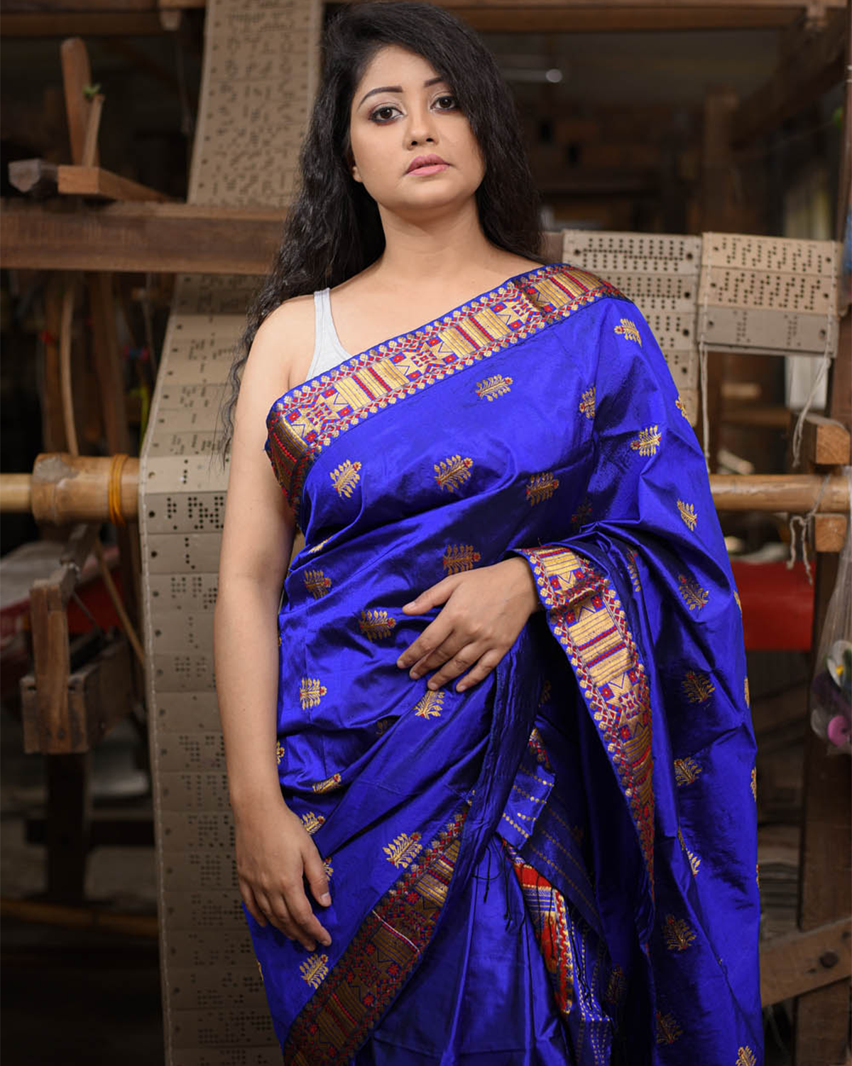 Neelambar Ink Blue Paat Silk Mekhela Sador