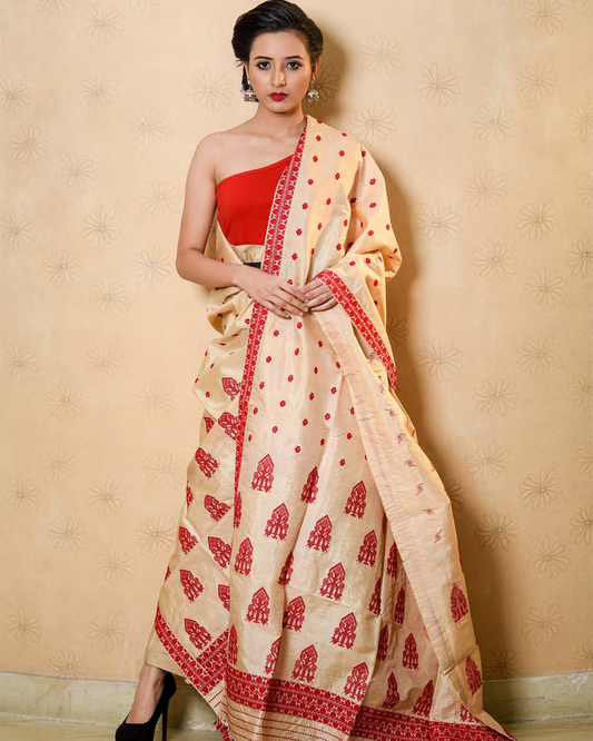 Saanchi Husky Brown-Red Paat Silk Mekhela Sador