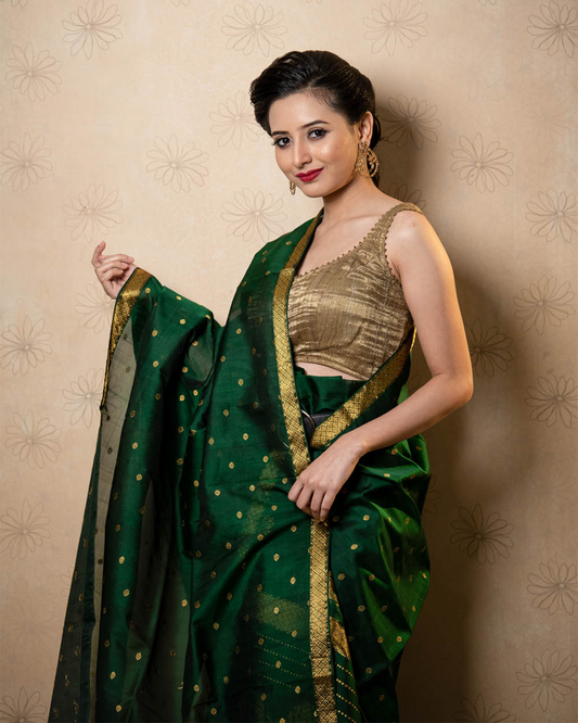 Aayat Green Kesa Paat Silk Mekhela Sador