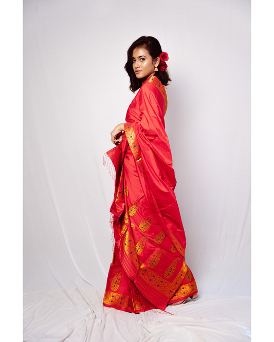 Kamakshi Lush Red-Gold Paat Silk Mekhela Sador