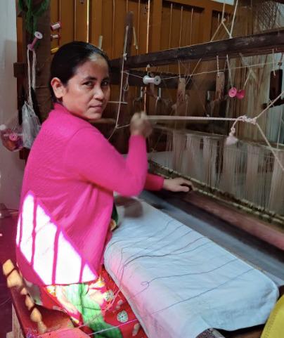 Nileema, handloom weaver at Sereki