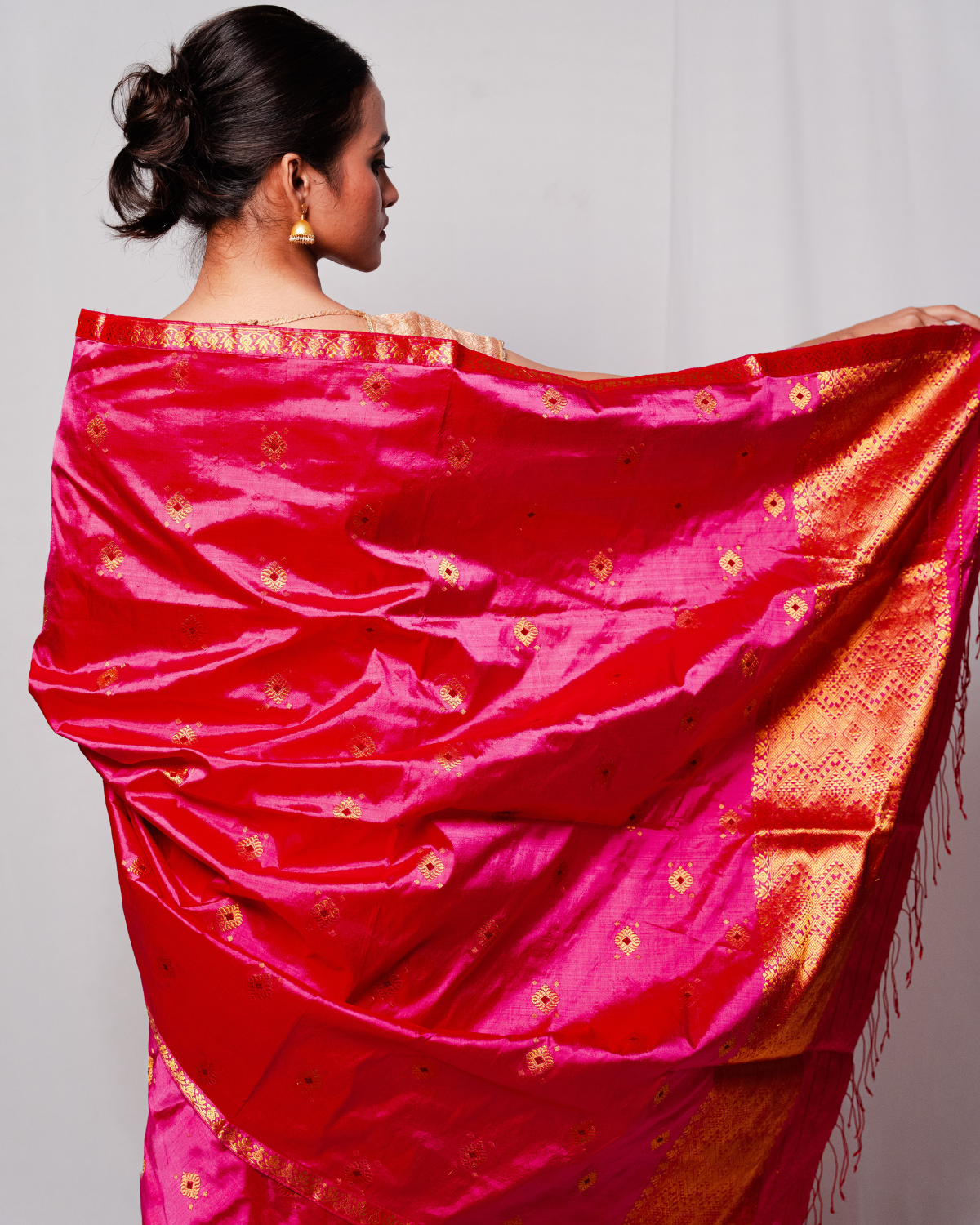 Rasa Pink-Gold Paat Silk Mekhela Sador
