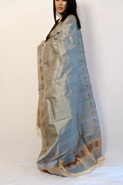 Soha Gray-Gold Kesa Paat Silk Sador