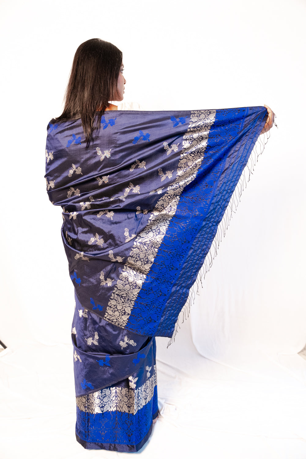 Bhramari Ink Blue-Silver Paat Silk Mekhela Sador
