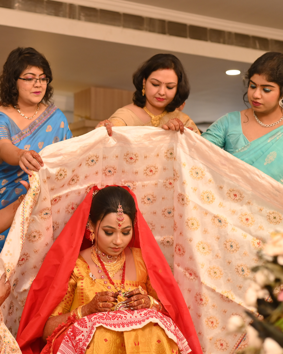 Tanushree Biya Divine White-Gold Paat Silk Mekhela Sador