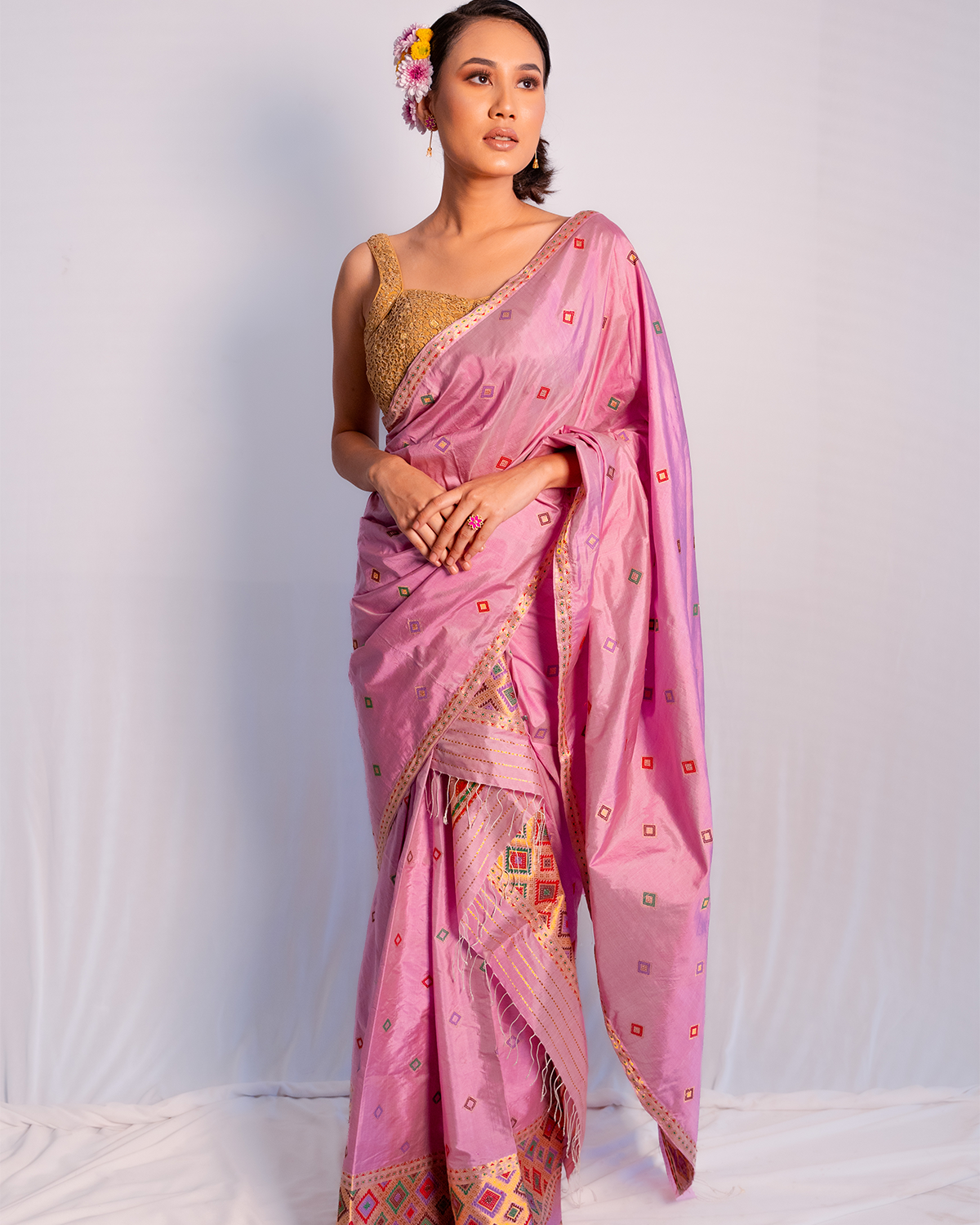 Mekhela sador | Sarees for girls, Indian fashion dresses, Elegant saree