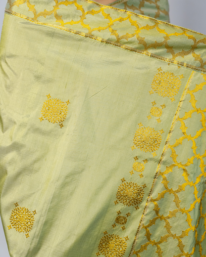 Amara Green-Gold Paat Silk Saree