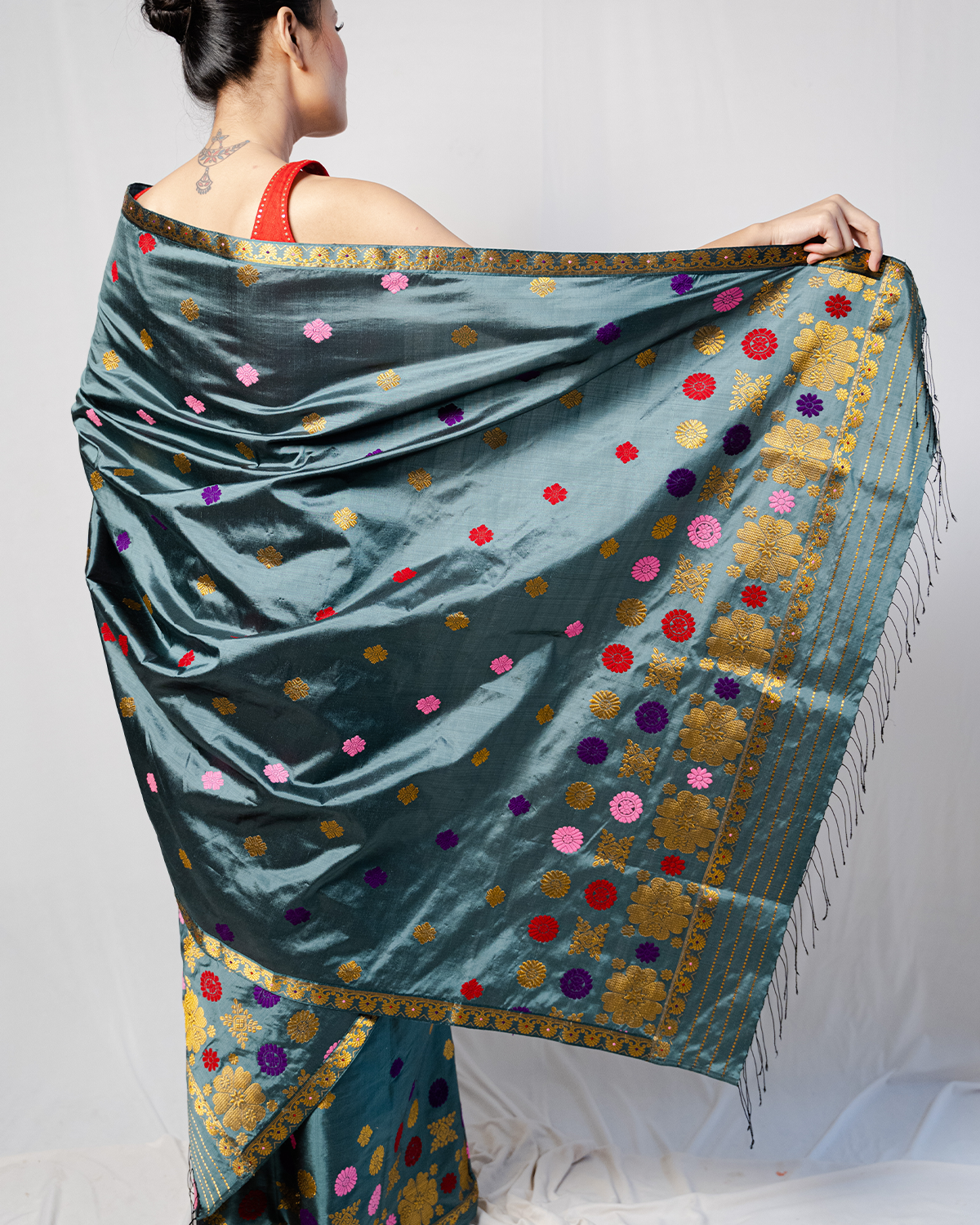 Prakriti Ocean Blue Green-Multicolored Paat Silk Mekhela Sador
