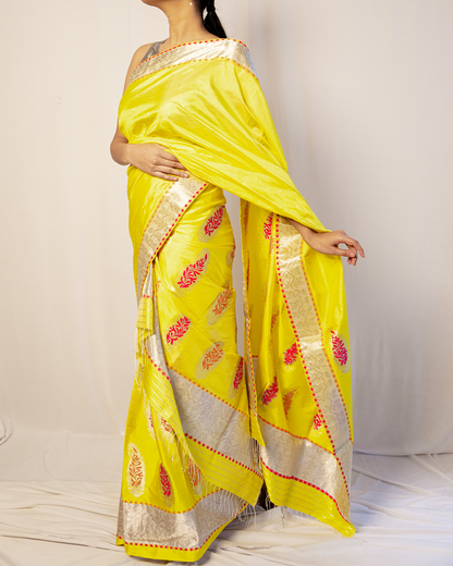 Aiyana Yellow Paat Silk Mekhela Sador