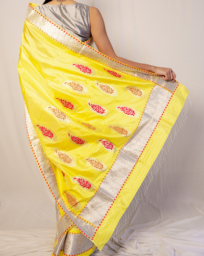 Aiyana Yellow Paat Silk Mekhela Sador