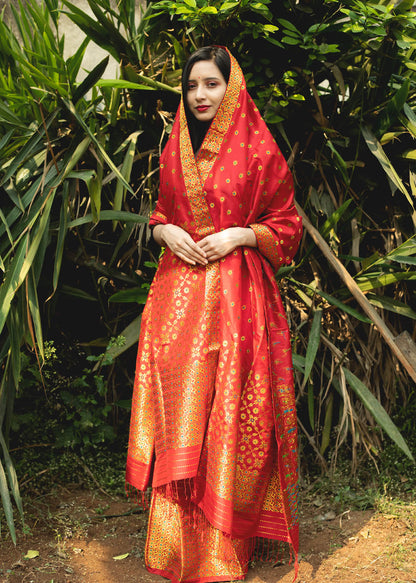 Swastika Gold-Red Paat Silk Mekhela Sador