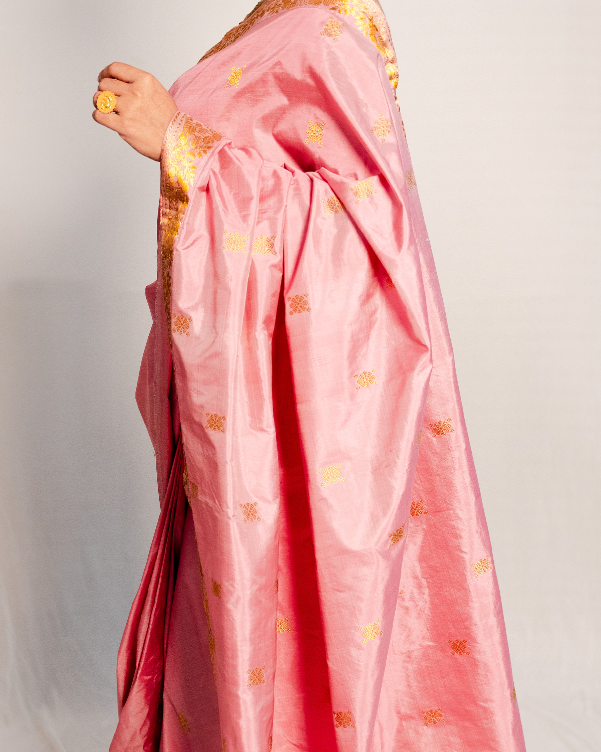 Hamsini Rose Pink-Gold Paat Silk Saree