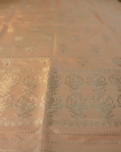 Aita Peech-Silver Paat Silk Mekhela Sador