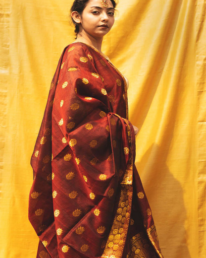 Ajooni Maroon Kesa Paat Silk Mekhela Sador